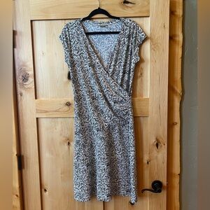Athleta Midi Dress, Black and White Print, Size Medium